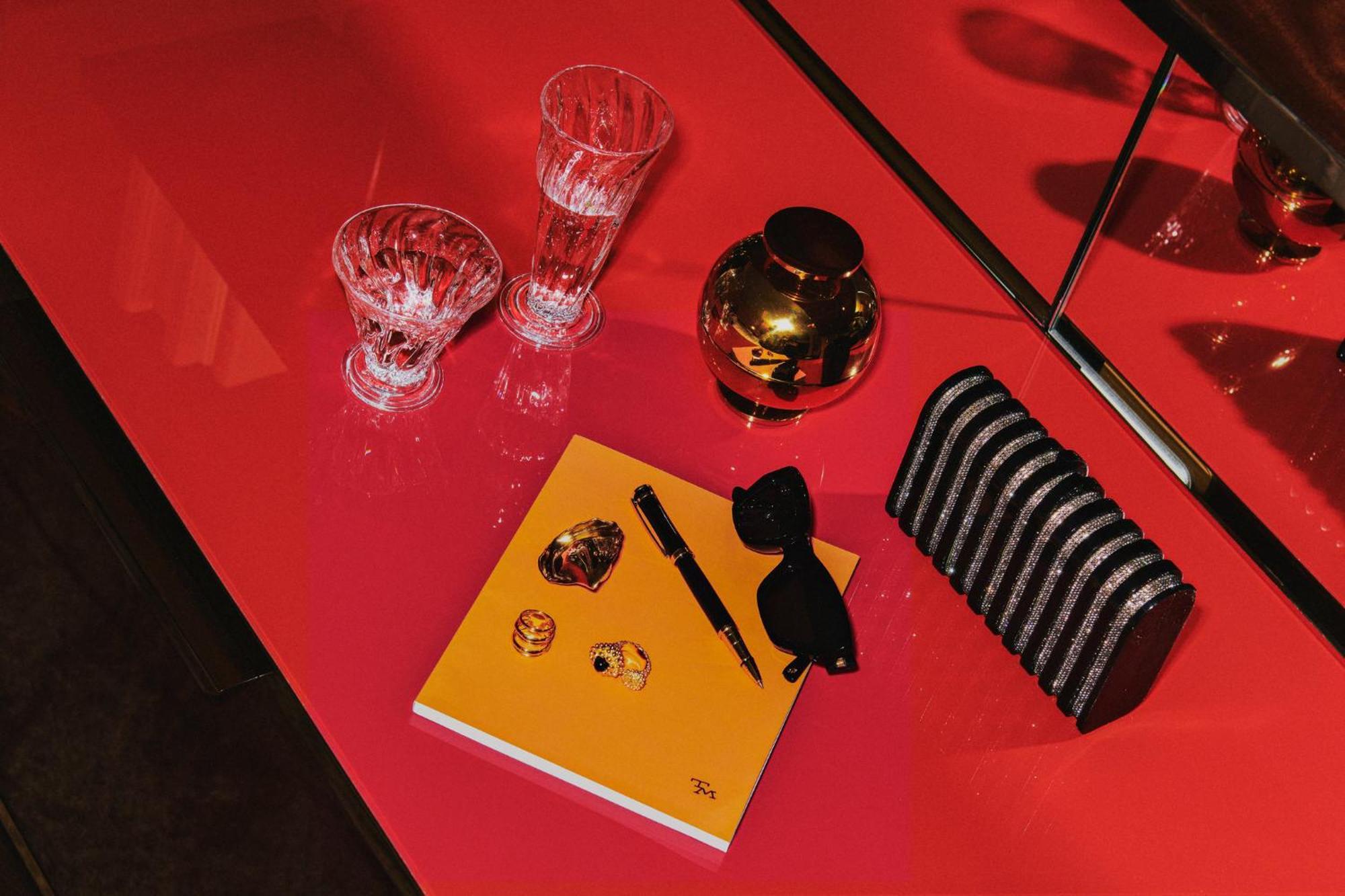 Hotel The Manner, The Unbound Collection By Hyatt New York Exterior foto